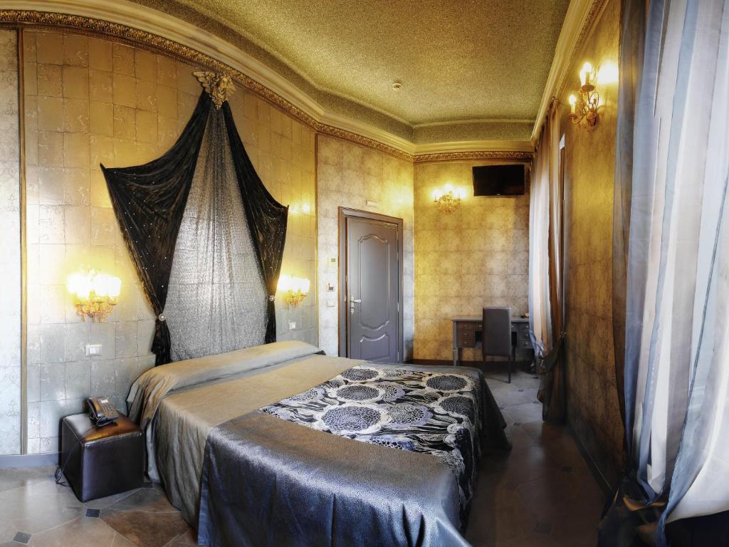 Antica Dimora Delle Cinque Lune Rome Room photo