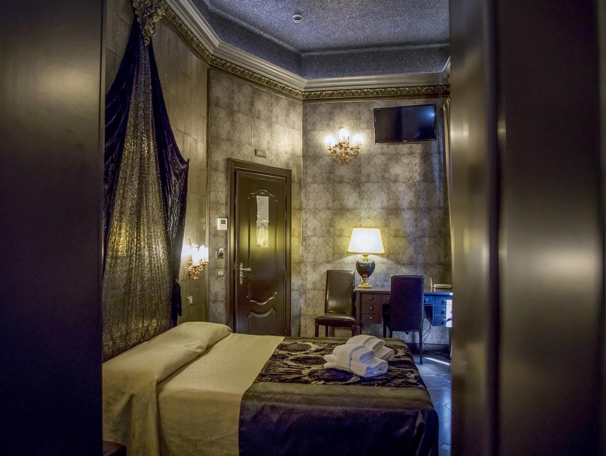 Antica Dimora Delle Cinque Lune Rome Exterior photo