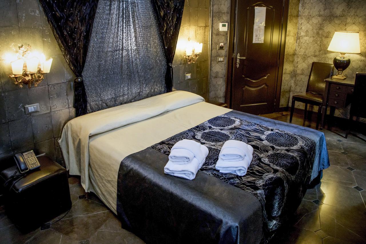 Antica Dimora Delle Cinque Lune Rome Exterior photo